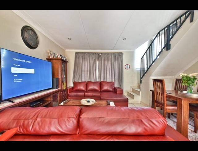 4 BEDROOM HOUSE FOR SALE IN LEOPARD’S REST